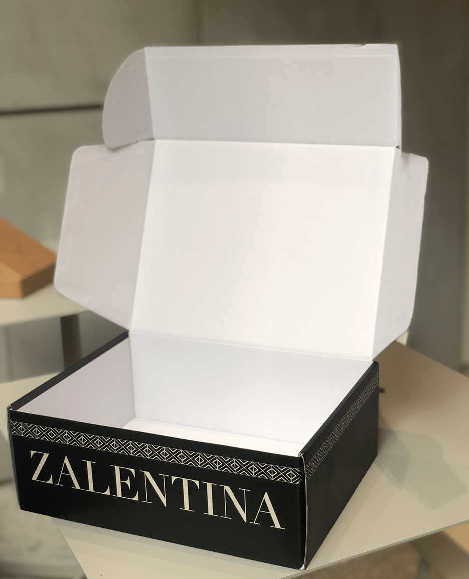 Zalentina mailer box opened front