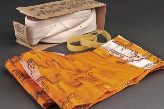 Calle Street shoe packaging with cardboard