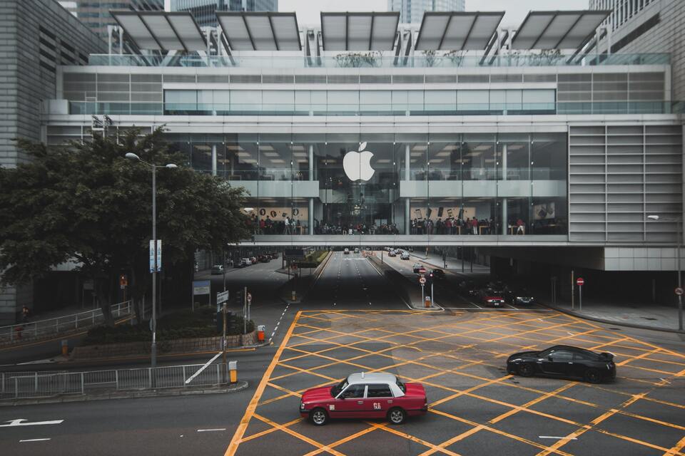 Apple Store HK and red hong kong taxi