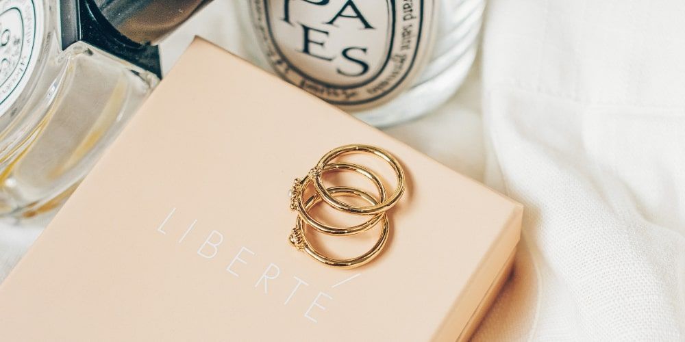 How to Pack Jewelry in the Most Unforgettable Way