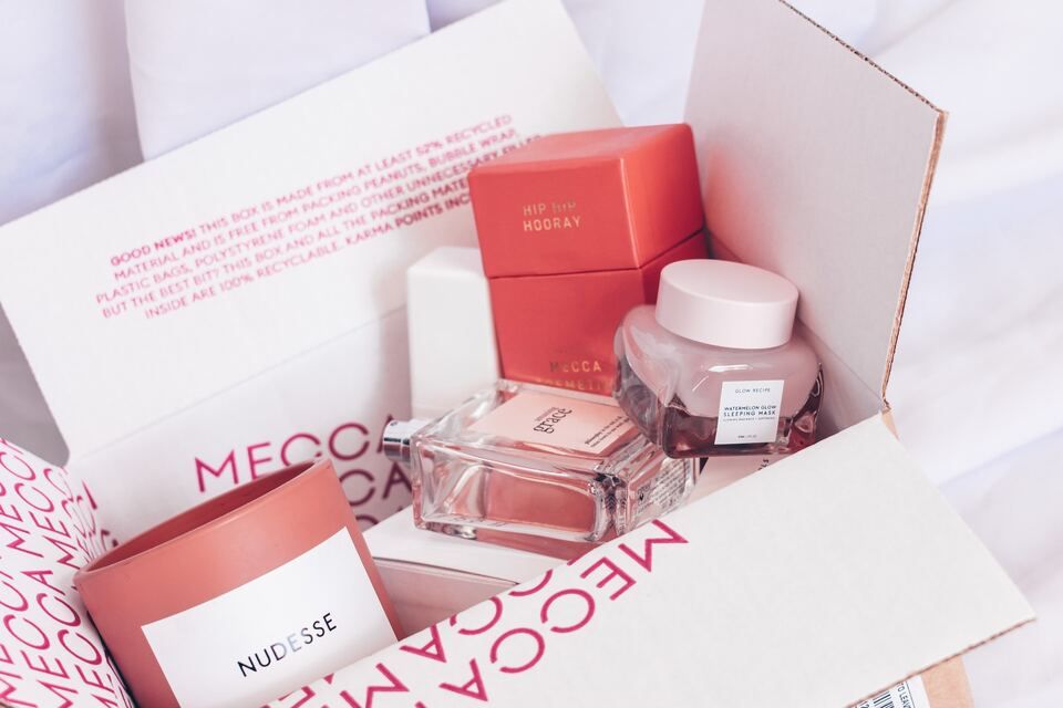 Mecca Cosmetic Set