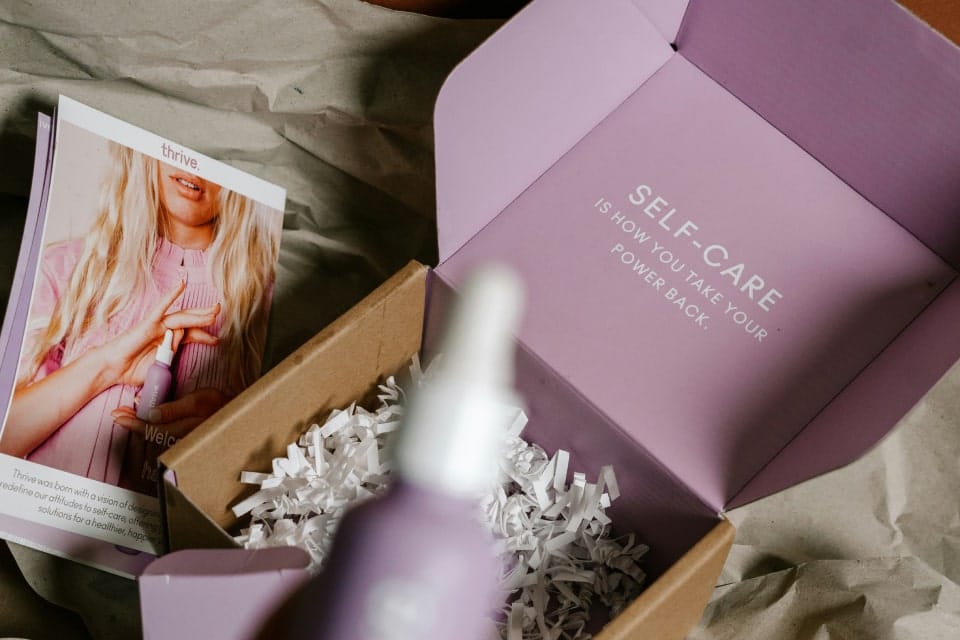 Unboxing Experience Cosmetic Luxury Packaging