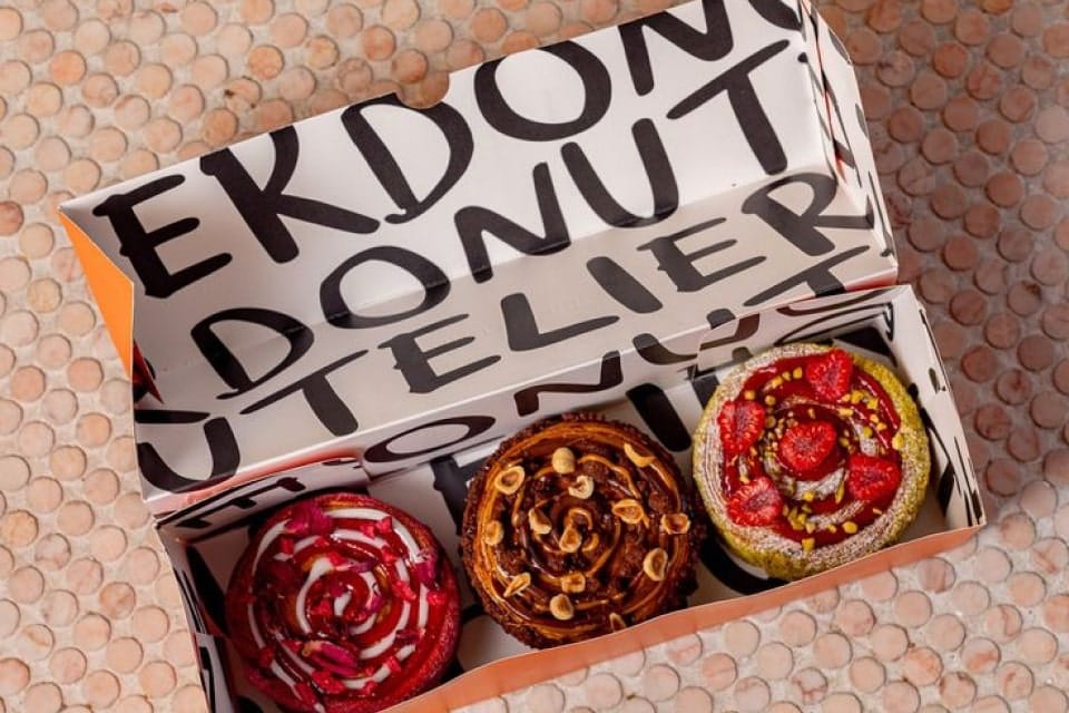 Cake Box Inspiration Loud Interior