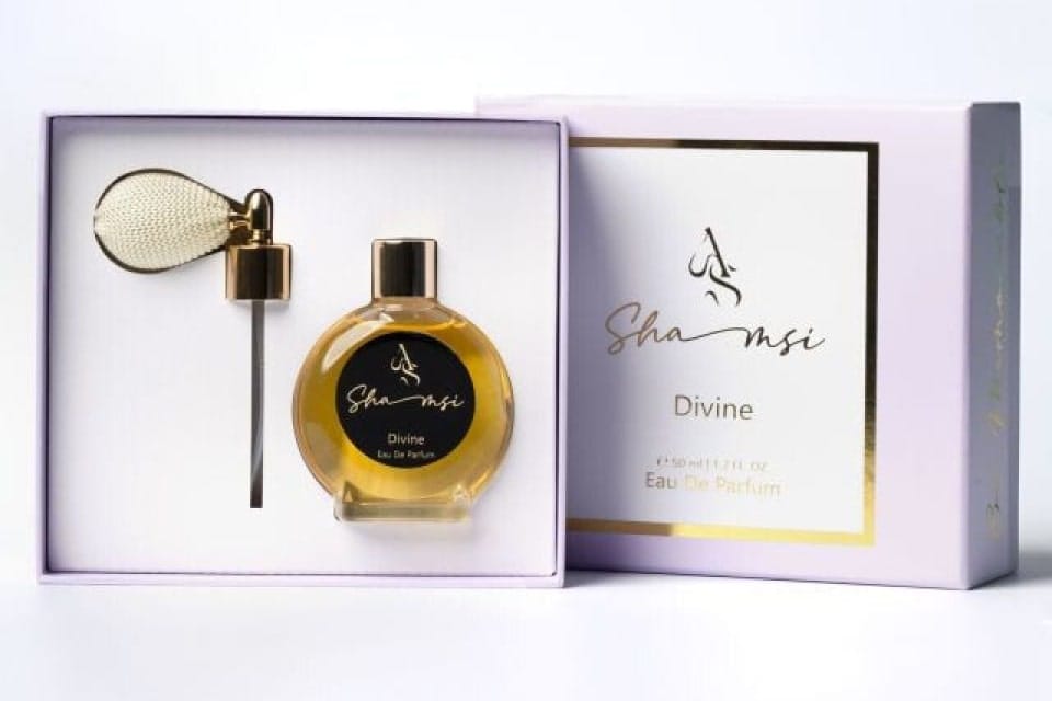 Full Cover Luxury Rigid Box Shami
