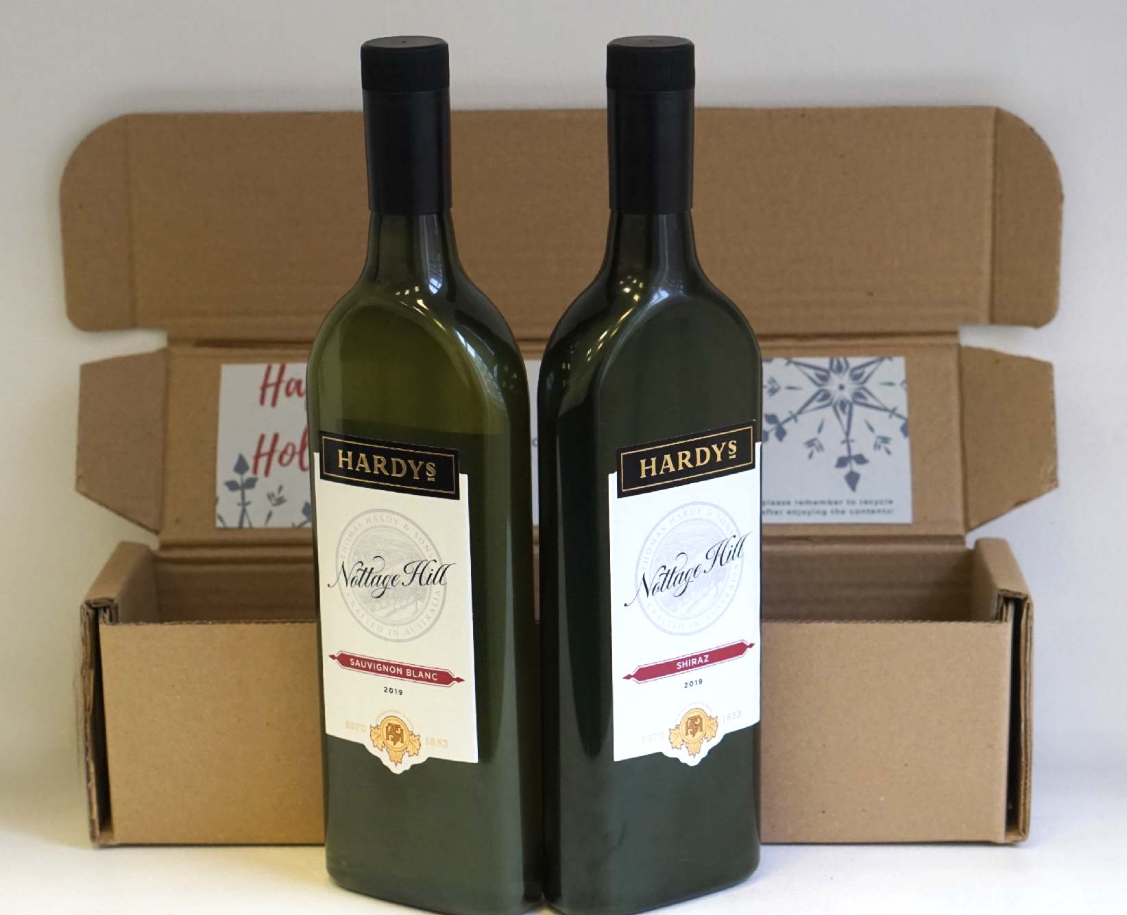 Weekly Favorites: 5 Inspirational Wine Packaging Designs