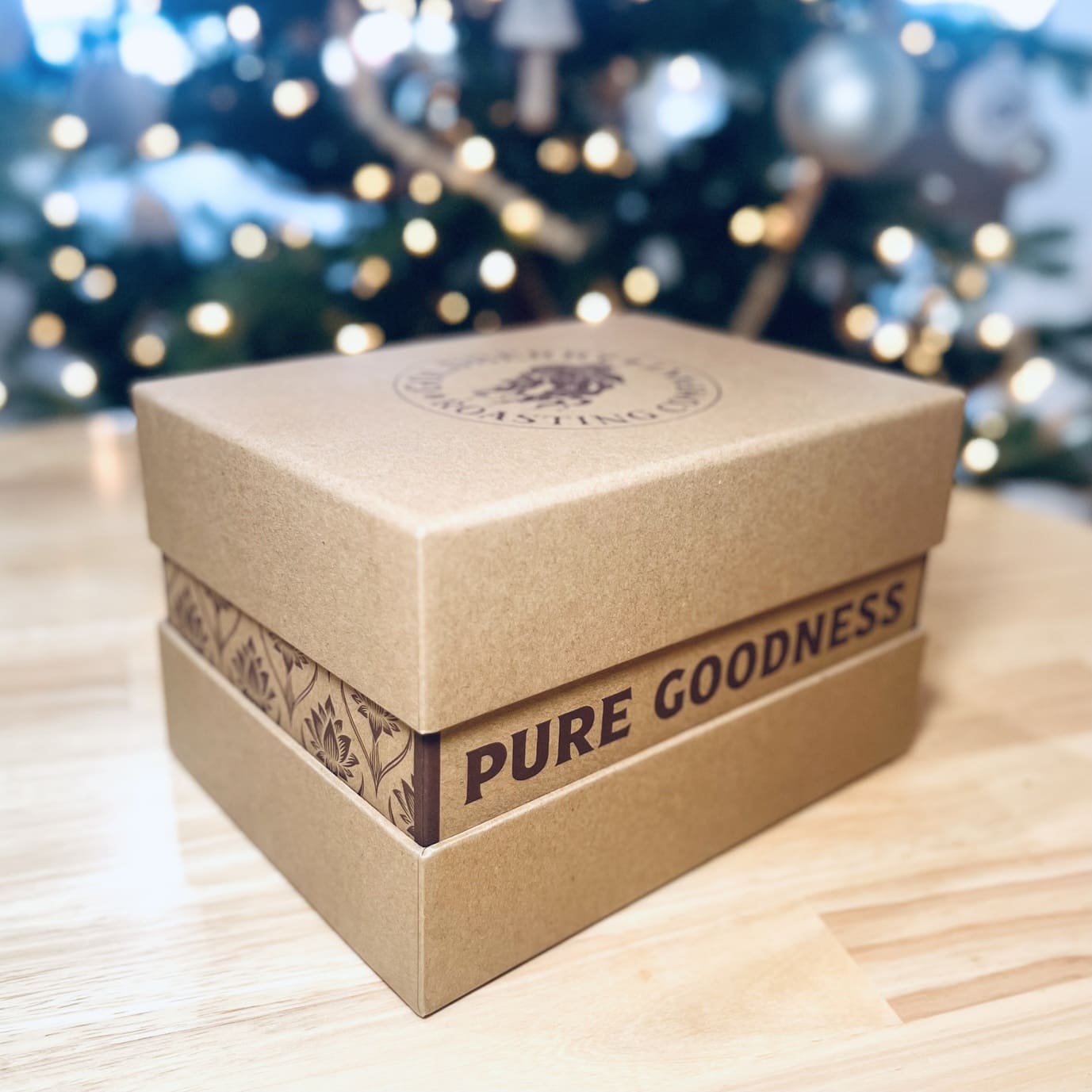 Goldberry Roasting Company Kraft Shoulder and Neck Rigid Box Holiday Gift Set