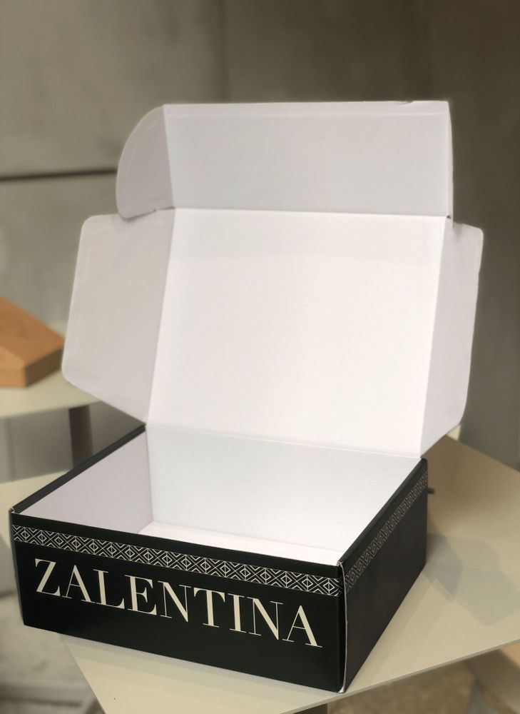 logo mailer boxes