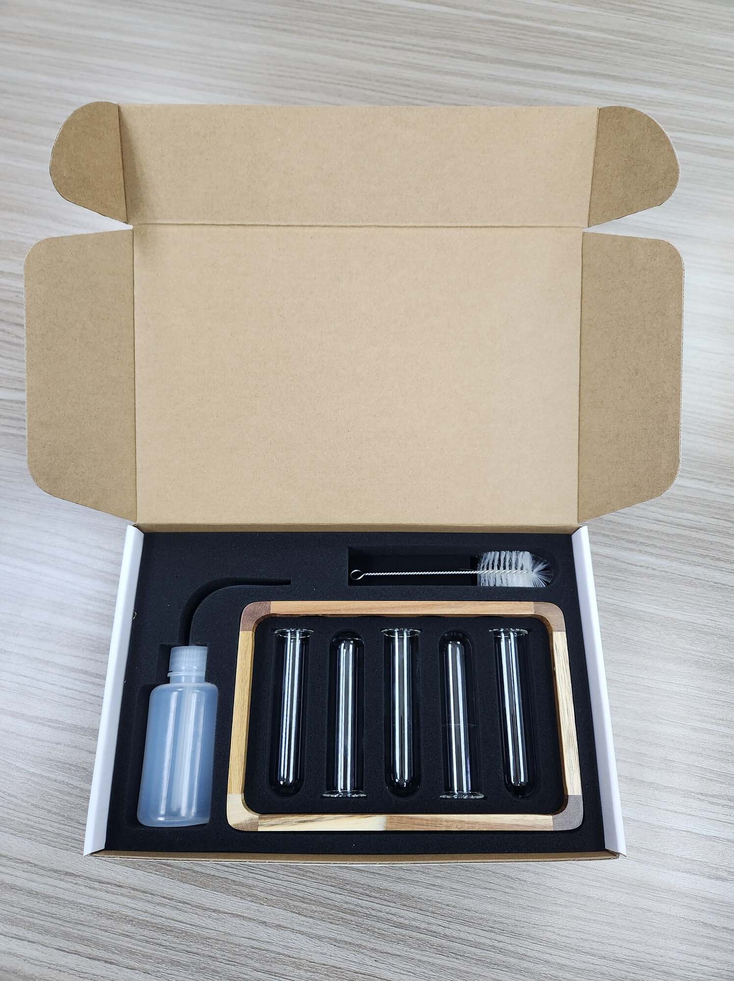 Mailer Box with PU Foam Inserts
