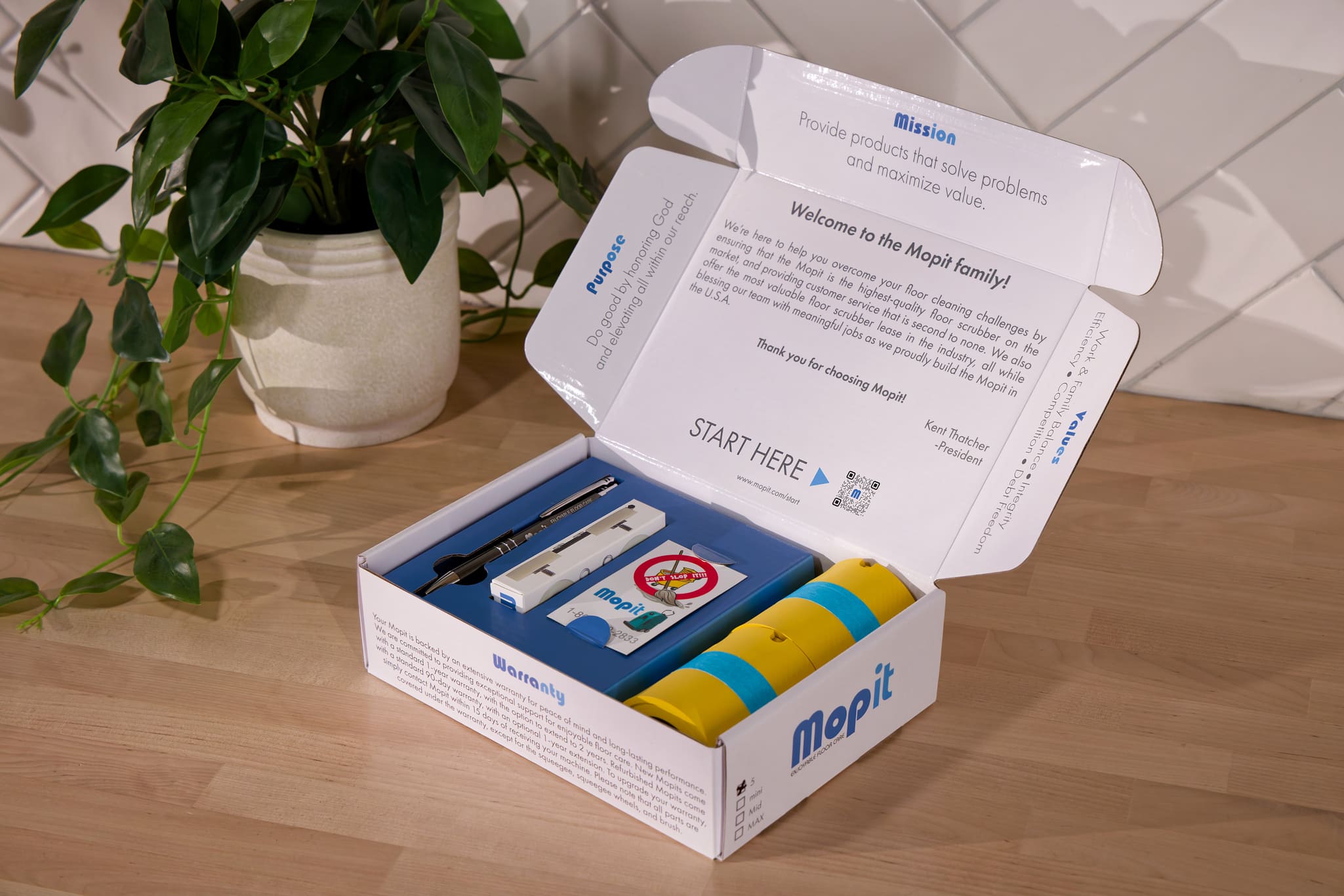 Mopit Floor Scrubber Mailer Box Welcome Kit