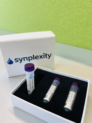 SynPlexity Packaging Case Study | PackMojo